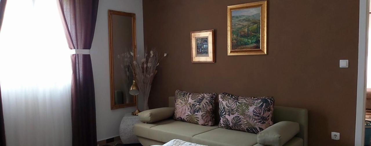 Apartment Iva Njivice Exteriér fotografie